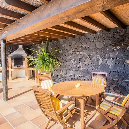 A1 Casas Y Juani Y Juan Lanzarote