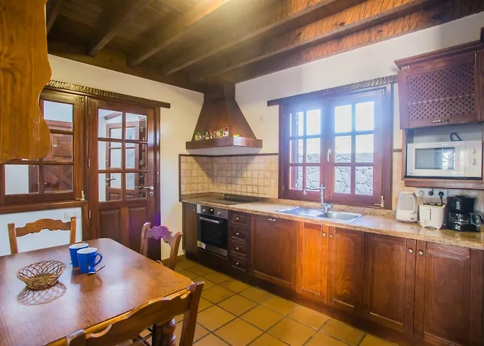 A1 Casas Y Juani Y Juan Lanzarote San Bartolomé